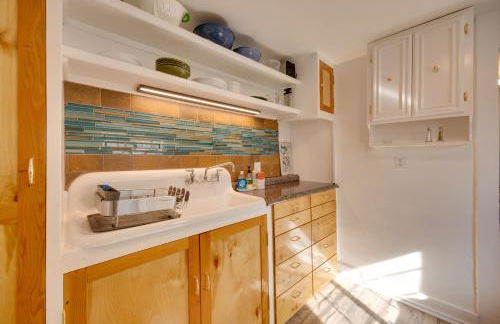 2 Mi to Dtwn Colorado Springs Gem with Hot Tub! - Foto 10