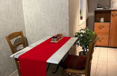 Le Clos du Chateau Rouge 3* avec Parking securisé - Foto 2