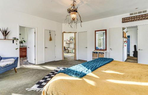 Nature Art Retreat on Breckenridge Creek with Pond! - Foto 19