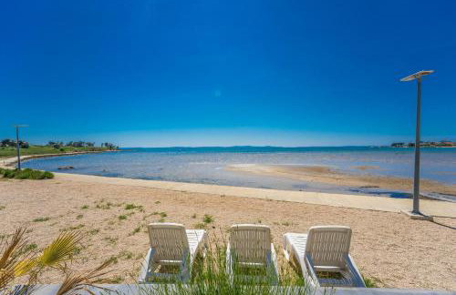 JamC Dream Familientraum direkt am Meer mit beheiztem Pool - Photo 13