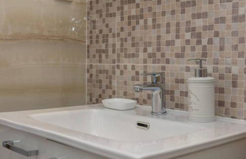 SEAVIEW apartment SPARKLE ISKRA - Povlja, Brač - Photo 37