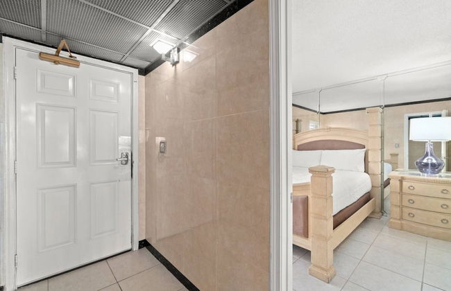 Edgewater Tower 2 Unit 505 - Foto 18