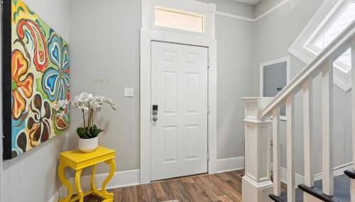 Stylish Private Room in Peaceful Home| 30 Nite Min - Foto 2, Other