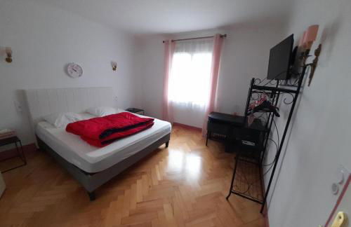 Maison Art Deco-5 salles de bains, 1 suite, piscine, clim, parking - Foto 36