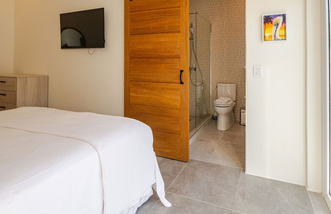 Modern Trestrapi Beach Villa 8 bed 8 Bath 2 Pools - Foto 37