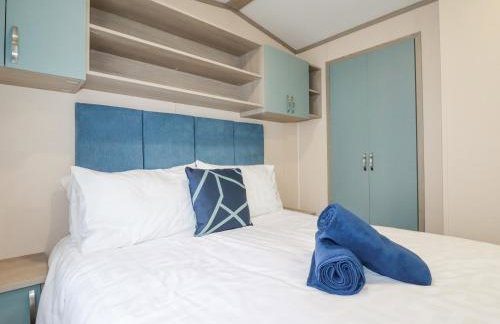 The Mermaid A04 - Photo 12