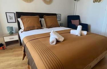 Flex Check in - Métro 14 et 7 - Free Parking - Late check out possible - Foto 9