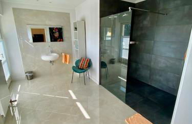 Villa am Steinhuder Meer App Suite-La Fleur-mit Pantry Küche, Luftreinigungssystem, Garten, WLAN - Foto 6