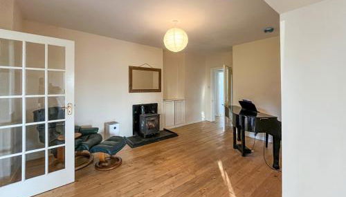 Holly Croft - Foto 3