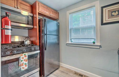 Downtown Brockton Apt Less Than 1 Mi to Local Dining - Foto 12