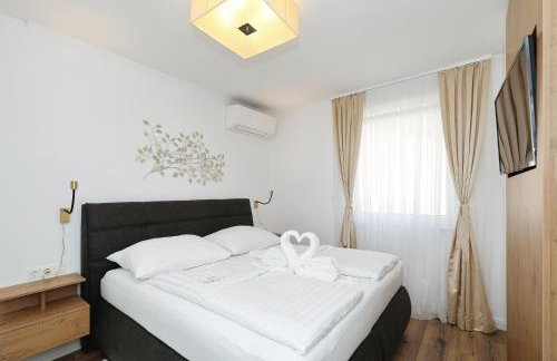 Villa Tin Apartments - Photo 44