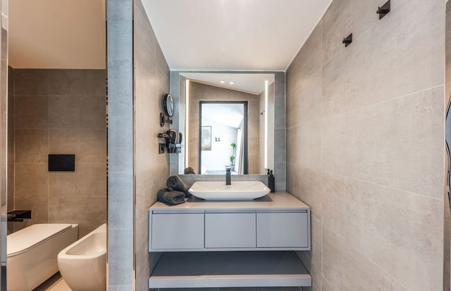 Luxury Living in Shkoder s Historic Heart - Photo 57