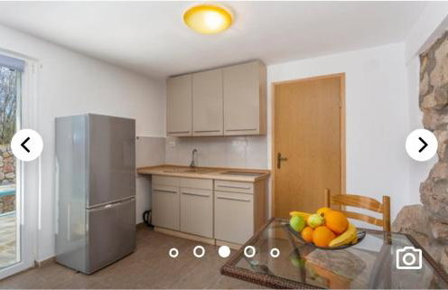 VILA IRENA - Photo 13