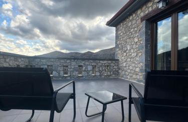 Wood & Stone Guesthouse - Photo 32