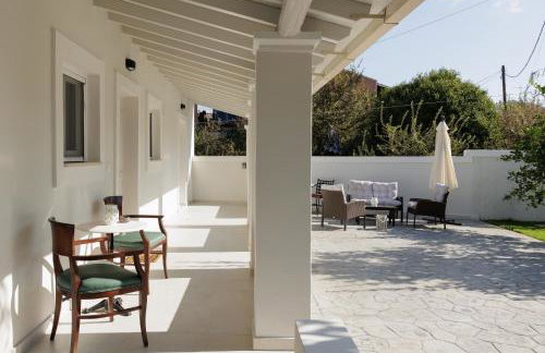 Walnut House - Peaceful Private Garden - Photo 26