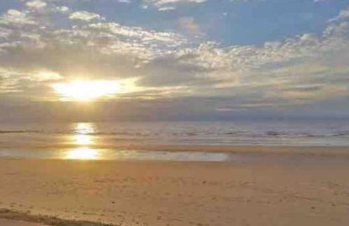 Coastal Village Cottage - Foto 26