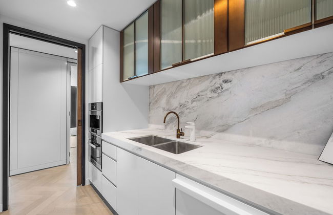 Collins House Apartments by CLLIX - Photo 79