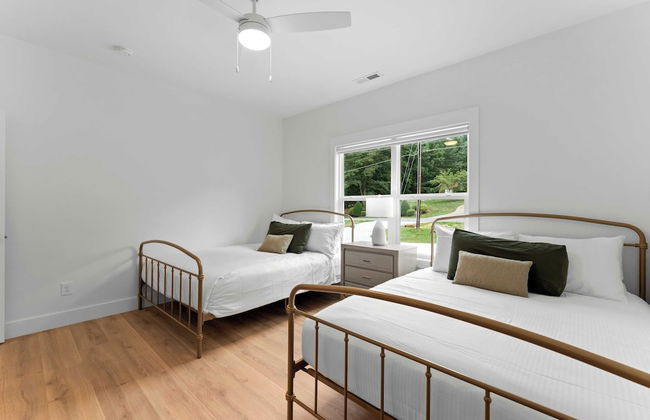 Hideaway Cove Private Dock, Firepit, New Build - Photo 29