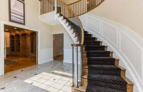 5 Bedrooms Indoor Pool Huge Yard - Foto 4