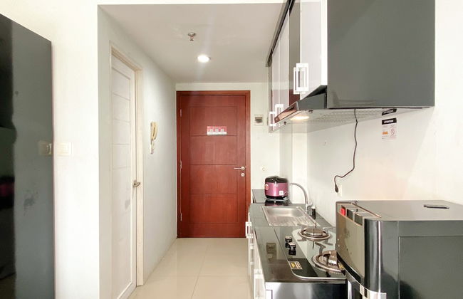 Best Deal And Cozy Studio Tamansari Mahogany Karawang Apartment - Photo 7