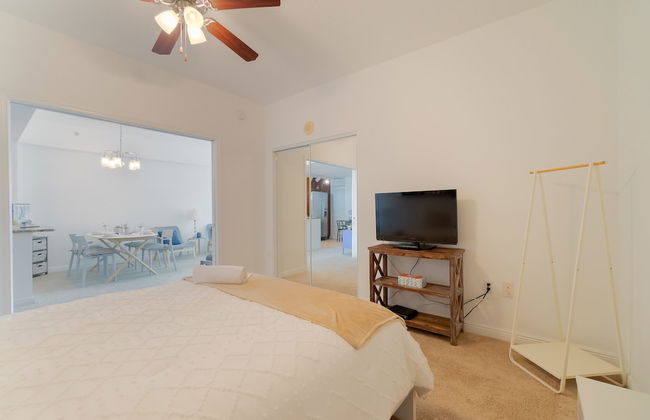 314s Nautical Beach Suite - 2 Beds!, Pools, Jacuzzi, Beach, Shops & Dog Friendly - Foto 40
