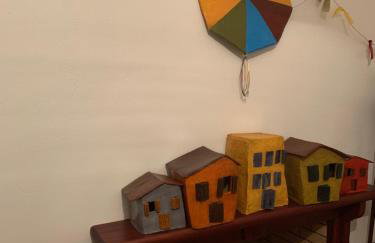 wood and stone in the path of lava - Foto 15