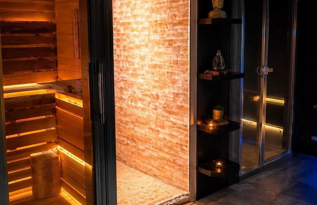 Royalty room spa - Photo 41