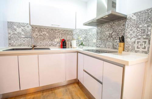 RentitSpain - Motril - Apartamento Carrera del Mar con Patio - Foto 10