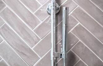 Walkable Downtown Loft with King Bed & Self Check in - Foto 12