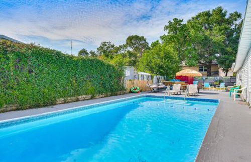 Fort Walton Beach Studio with Shared Pool and Patio! - Foto 2