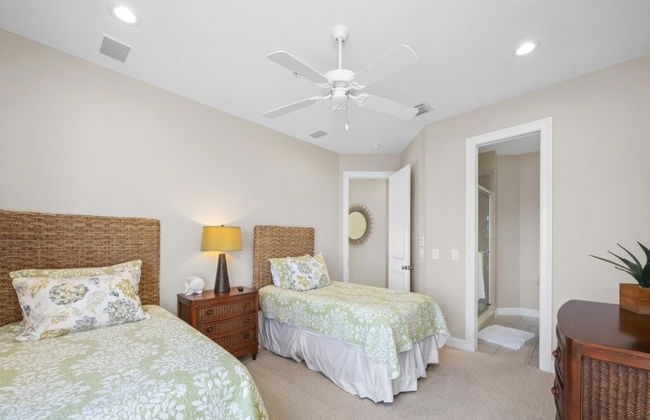 Captiva Grace 5 Bedroom Home by RedAwning - Photo 6