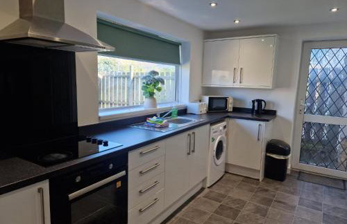 Warsett Crescent, 5 bedrooms near the coast. - Foto 1