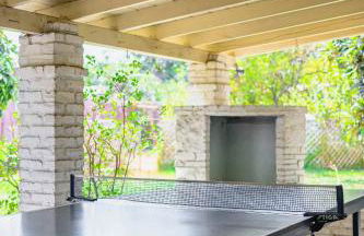 Spacious Retreat w Large Kitchen & Outdoor Patio - Photo 142