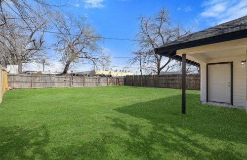 Spacious 3 bedroom 2 bath home in Downtown - Foto 46