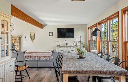 Laker's Pointe by Avantstay Lakefront Private Peninsula Hot Tub, Game Room - Foto 26