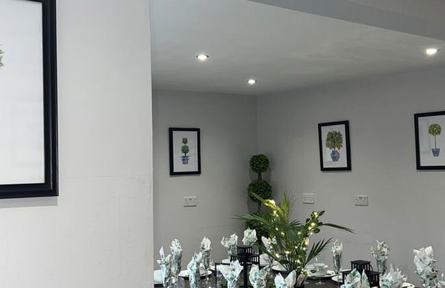 The Cheshire Gathering - Hot Tub 8 Bedroom - Photo 14