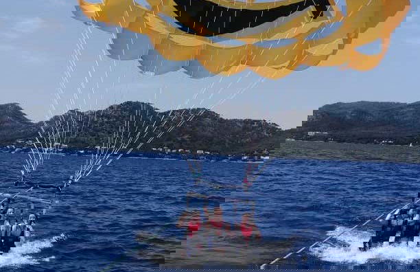 Parasailing en Cala Bona - Foto 6