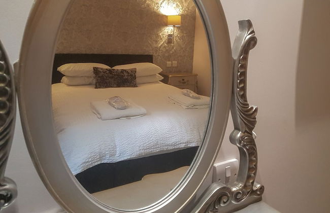 Apartment 19 - Photo 6