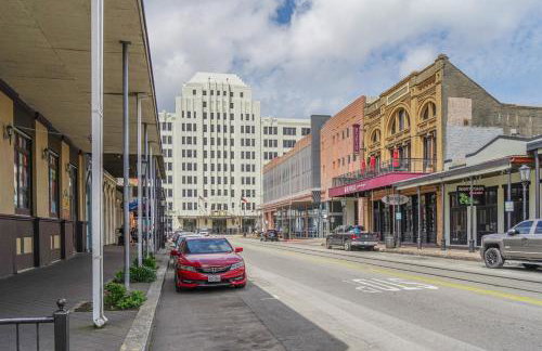 XL Terrace, Lazy River, I-O Pools, Game Room, Spa, Beach, Luxury 2-2 Penthouse! - Foto 48