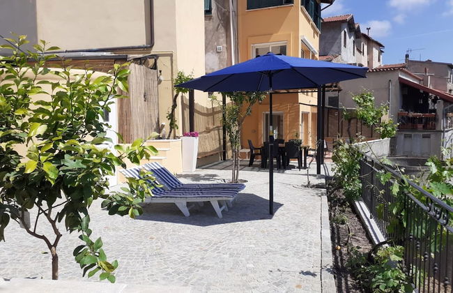 Chic Coastal Hill Escape - Foto 16