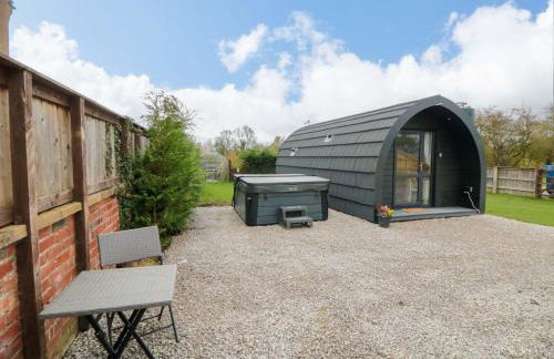 Bumblebee Glamping Pod - Foto 15