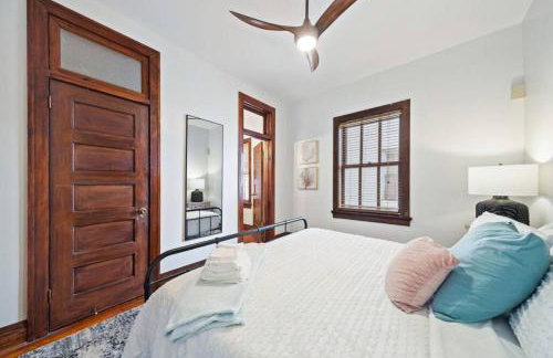 Historic, chic loft 3 blocks from The Strand in downtown Galveston - Foto 10