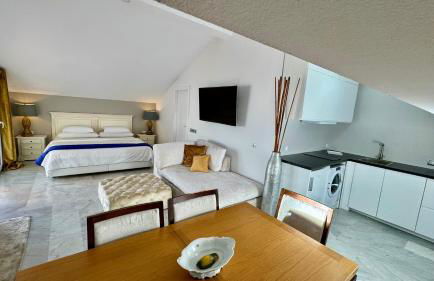 BANUS HAUSE Marbella - Photo 15