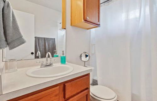 Cozy Getaway, Minutes from Austin! - Foto 12