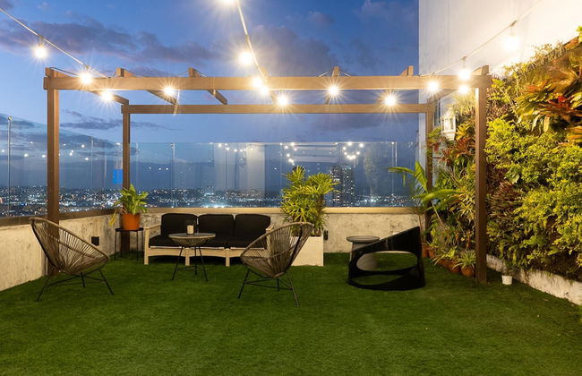 The Acomodo Penthouse Costa del Este - Photo 22