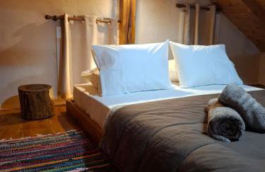 Woodstone House - Photo 2