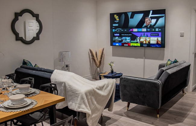 BV Comfy Spacious 3 Bedroom House At Tatton Street Manchester - Foto 45