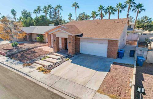 Arcade game room, 2 king beds, ev chargers - Foto 58