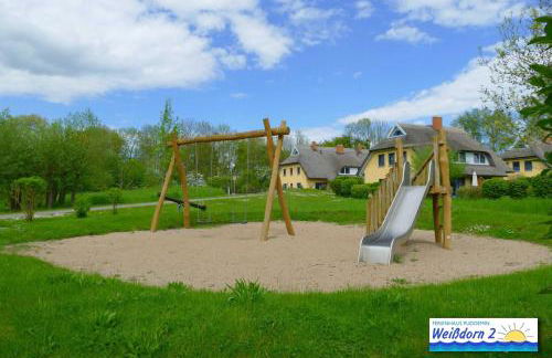 Familienfreundliches Reetdachhaus Weissdorn 2 - Foto 6