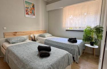 2BR Estoril Apartment - Near Estoril Beach & Cascais - Sleeps 4 - Foto 3
